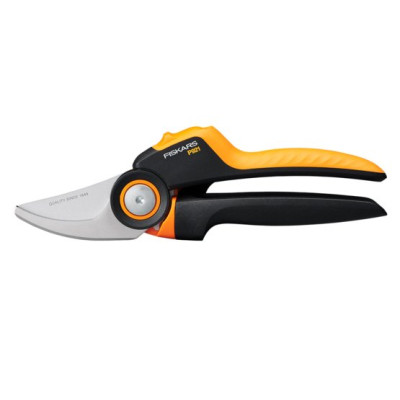 #10778 https://www.fiskars.sk/var/fiskars_main/storage/images/frontpage/products/gardening/pruners/x-series